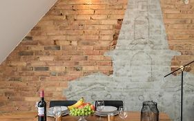 CASSEL LOFTS - Stilvolles Loft im Grünen mit Balkon nahe VW-Werk